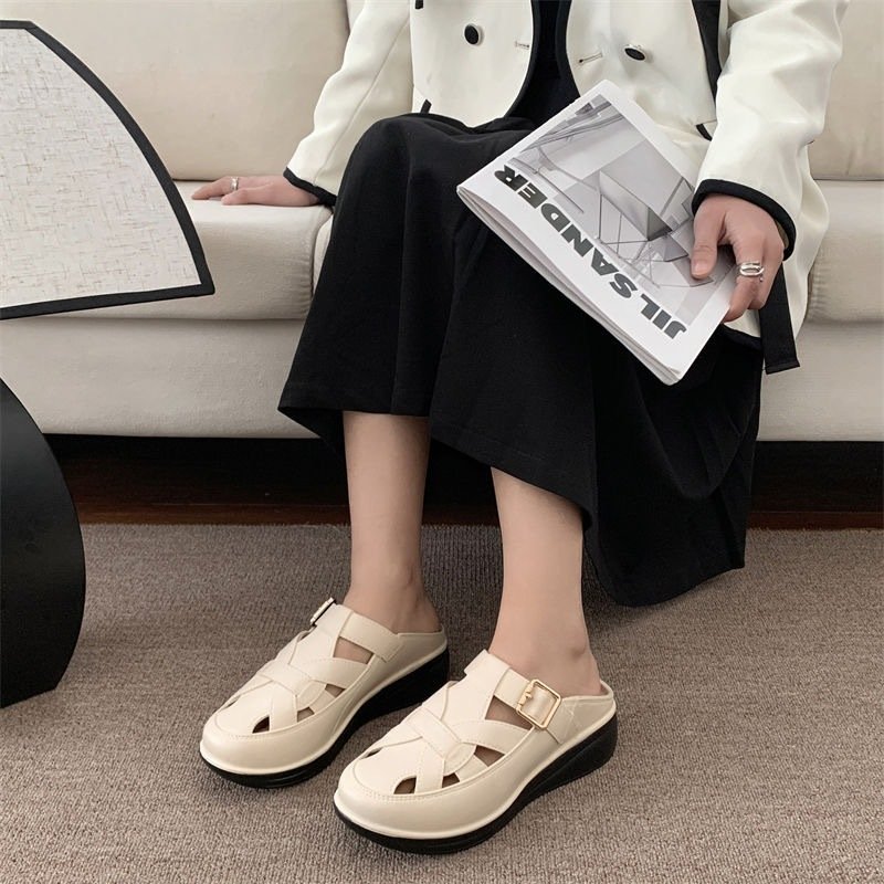 Bulksuki Wholesale 2024 summer wedge roman style slider slip on rubber sandals for women - Image 5